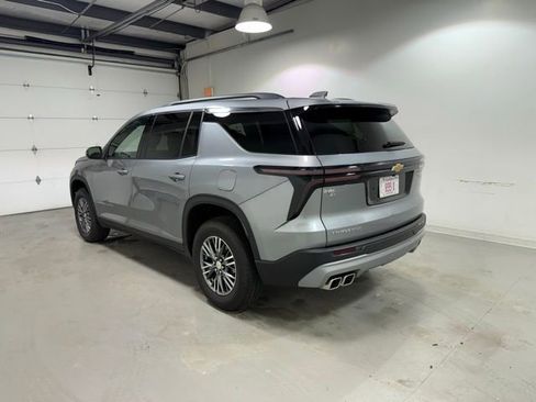 Certified 2025 Chevrolet Traverse LT image 5
