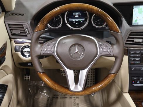 Used 2013 Mercedes-Benz E 350 Cabriolet image 49
