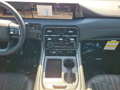 New 2025 Nissan Armada PRO-4X image 20