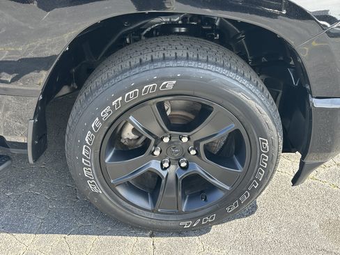 Used 2023 RAM 1500 Big Horn AWD/4WD image 16