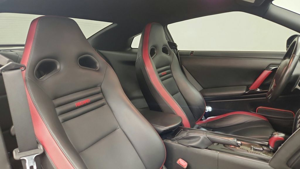 Used 2012 Nissan GT-R Black Edition AWD/4WD image 49