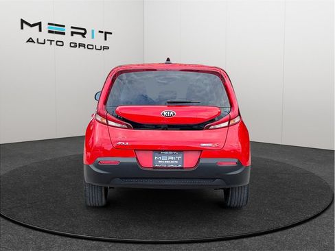 Used 2021 Kia Soul S FWD image 8