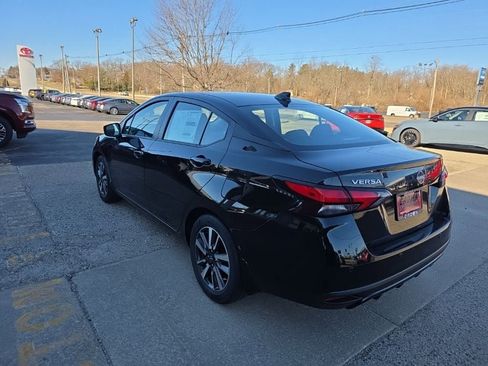 New 2025 Nissan Versa SV w/ Trunk Package image 6