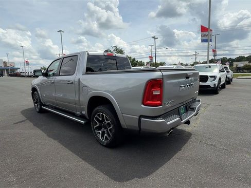 Used 2025 RAM 1500 Laramie w/ Sport Appearance Package image 7