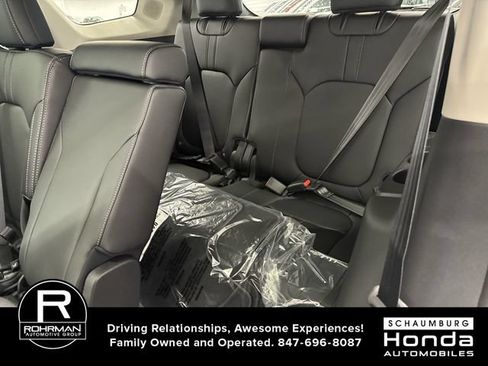 Used 2026 Honda Pilot Touring image 25