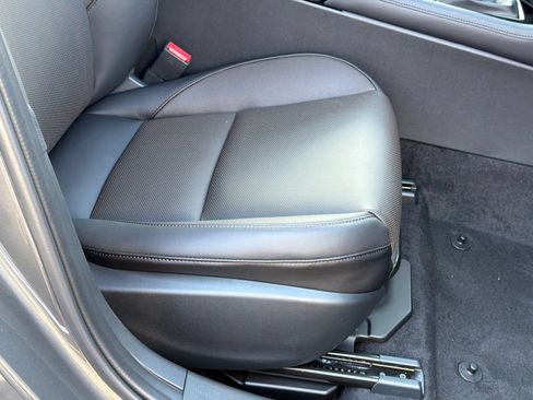 New 2026 MAZDA MAZDA3 2.5 S Hatchback w/ Premium Pkg FWD image 10