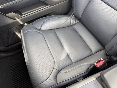 Used 2026 Toyota Tundra Platinum AWD/4WD image 27