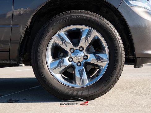 Used 2019 RAM 1500 Express w/ Express Value Package image 10