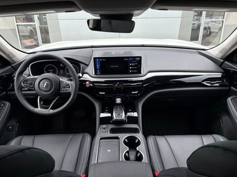Certified 2025 Acura MDX SH-AWD image 15