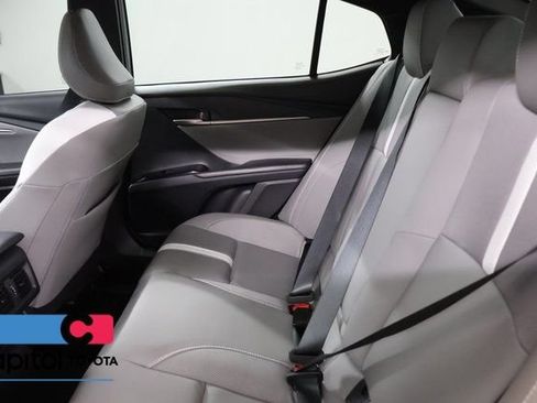 Used 2026 Toyota Camry SE w/ Convenience Package AWD/4WD image 29