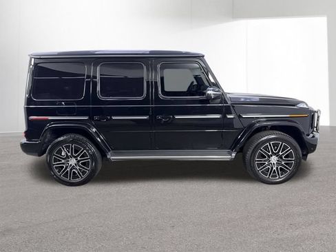 Used 2025 Mercedes-Benz G 550 image 37