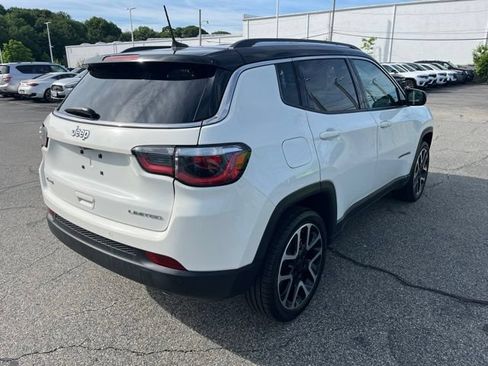 Used 2021 Jeep Compass Limited w/ Elite Exterior Group AWD/4WD image 3