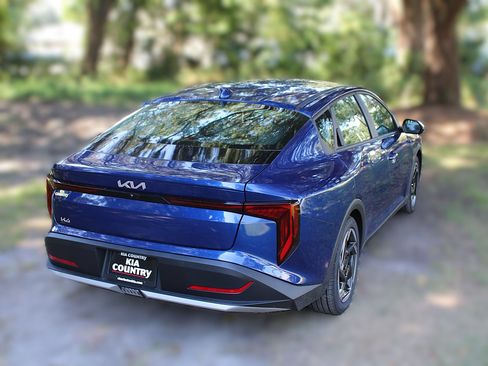 New 2026 Kia K4 EX FWD image 7