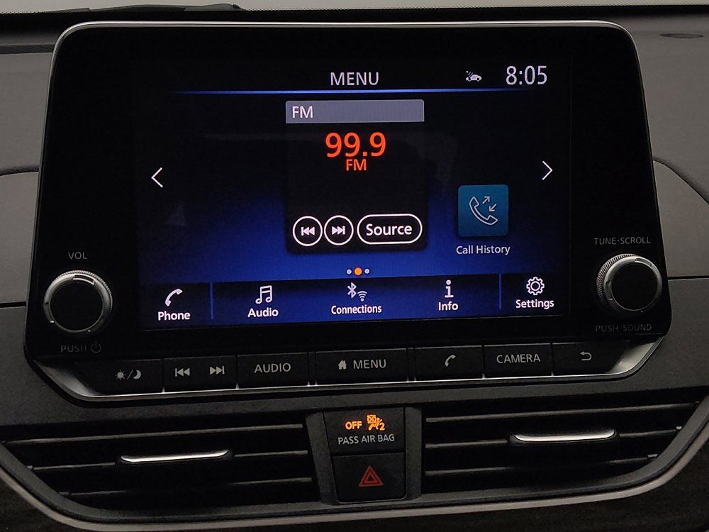 Used 2025 Nissan Altima 2.5 SV AWD/4WD image 25