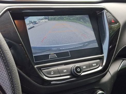 Used 2023 Chevrolet TrailBlazer LT w/ Convenience Package FWD image 23
