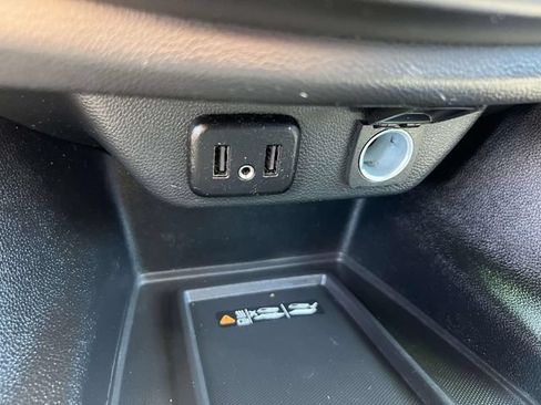 Certified 2023 Chevrolet Traverse LT AWD/4WD image 32