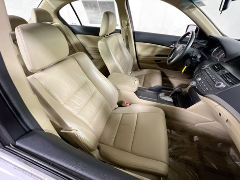 Used 2012 Honda Accord SE image 24
