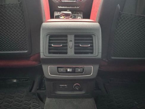 Used 2023 Audi SQ5 Premium Plus w/ Premium Plus Package image 19