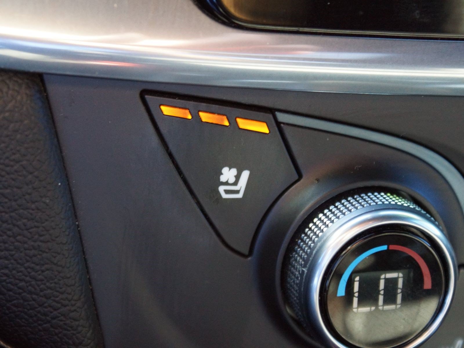 Used 2022 Chevrolet Traverse High Country FWD image 26