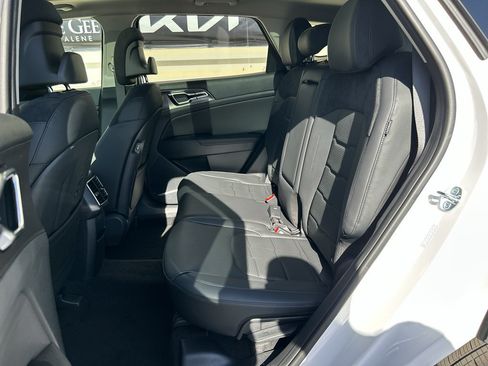 New 2026 Kia Sportage SX AWD/4WD image 11