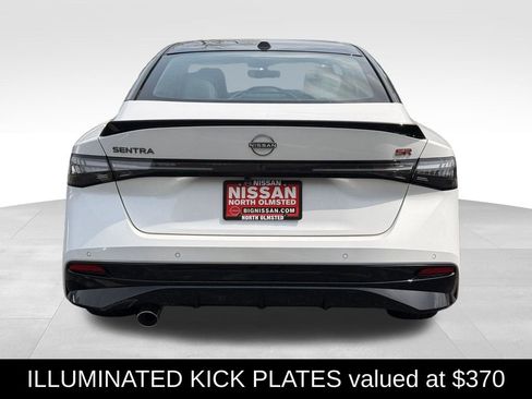 New 2026 Nissan Sentra SR w/ SR Premium Package FWD image 10
