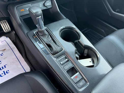 Used 2025 Honda Civic Sport image 16