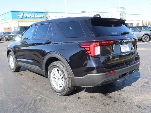 New 2026 Ford Explorer Active image 23