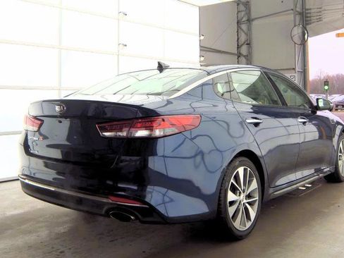 Used 2019 Kia Optima LX image 3