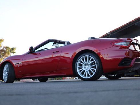 Used 2019 Maserati GranTurismo Sport image 18