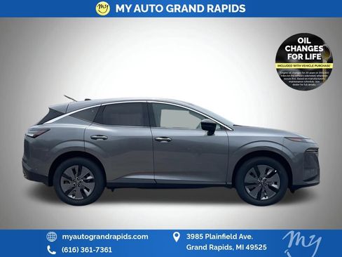 Used 2025 Nissan Murano SL w/ Cargo Package image 21