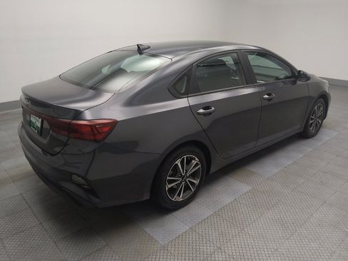 Used 2024 Kia Forte LXS FWD image 10