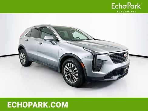 Used 2024 Cadillac XT4 Premium Luxury image 1