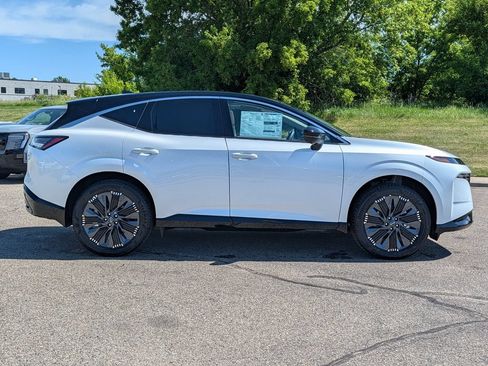 New 2026 Nissan Murano Platinum w/ Cargo Package AWD/4WD image 8