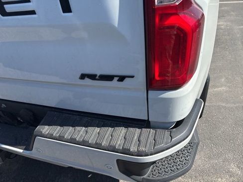 Used 2025 Chevrolet Silverado 1500 RST image 14