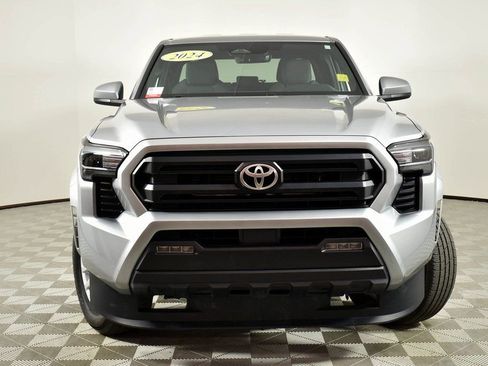 Certified 2024 Toyota Tacoma SR5 image 5