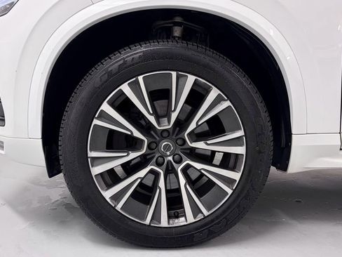 Used 2020 Volvo XC90 T5 Momentum AWD/4WD image 10