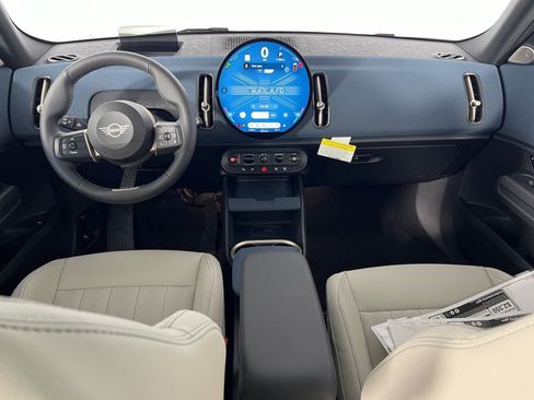 Certified 2025 MINI Cooper Countryman S image 16