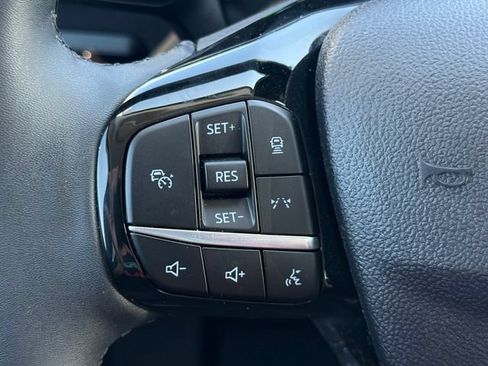 Certified 2023 Ford Escape Platinum w/ Premium Technology Package AWD/4WD image 22