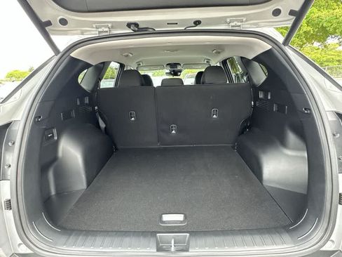 Used 2024 Hyundai Tucson SEL FWD image 12