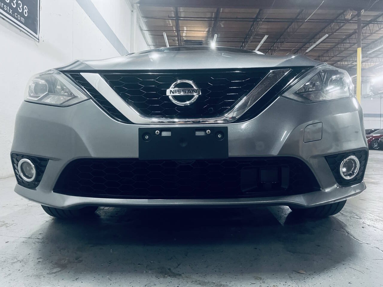 Used 2018 Nissan Sentra SR FWD image 3