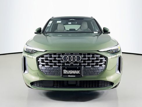 New 2025 Audi Q5 Prestige image 2