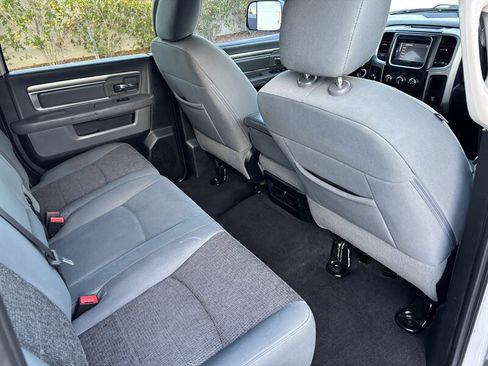 Used 2017 RAM 2500 Big Horn image 37