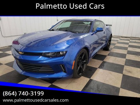 Used 2018 Chevrolet Camaro LT image 1