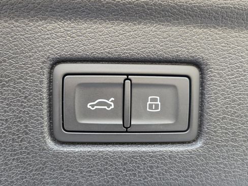 Used 2023 Audi A5 2.0T Premium Plus w/ Premium Plus image 12