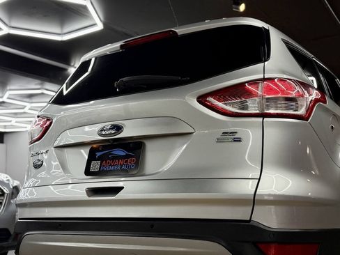 Used 2016 Ford Escape SE w/ SE Leather Comfort Package AWD/4WD image 14
