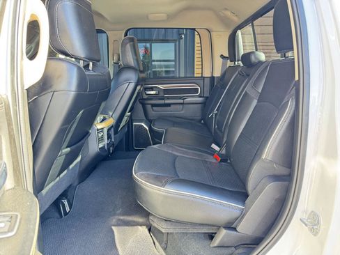 Used 2022 RAM 3500 Laramie AWD/4WD image 22