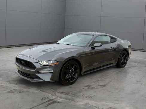 Used 2020 Ford Mustang Coupe w/ Equipment Group 101A RWD image 5