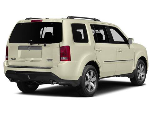 Used 2013 Honda Pilot Touring image 2