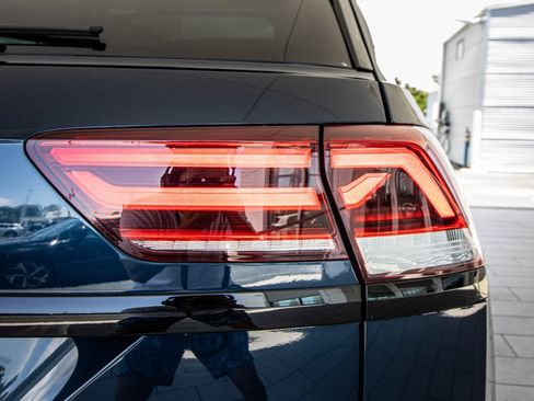 Used 2023 Volkswagen Atlas Cross Sport SEL R-Line AWD/4WD image 14