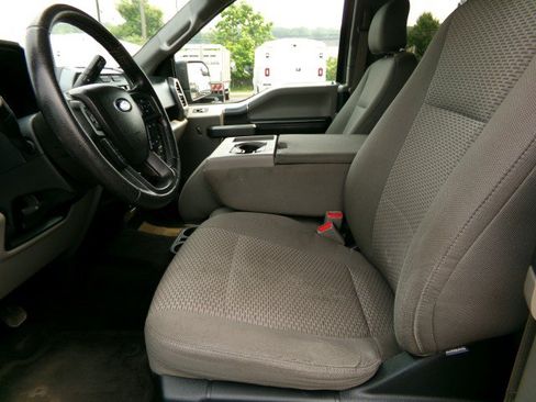 Used 2015 Ford F150 XLT w/ Equipment Group 302A Luxury AWD/4WD image 14
